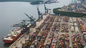 Alta de exportações reduz déficit da conta corrente para US$ 2,33 bi