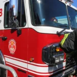 Incêndio de grande porte atinge recicladora em Itaquaquecetuba