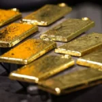 Ouro fecha em alta com foco no Fed, apesar do petróleo
